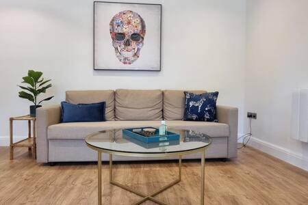 Beautiful Apartment Overlooking A Garden London Eksteriør bilde